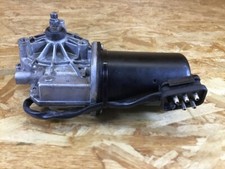365710 Wischermotor vorne