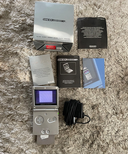 Gameboy advance in ovp - gameboy,