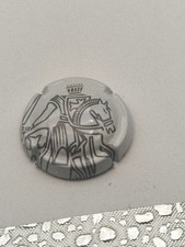 Capsule Champagner Deckel Taittinger weiß Design in grau (#2)