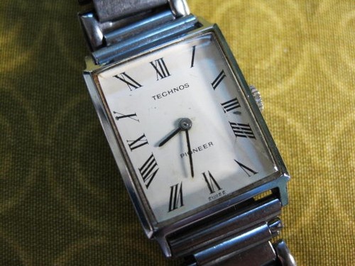 Vintage technos pioneer - technos,