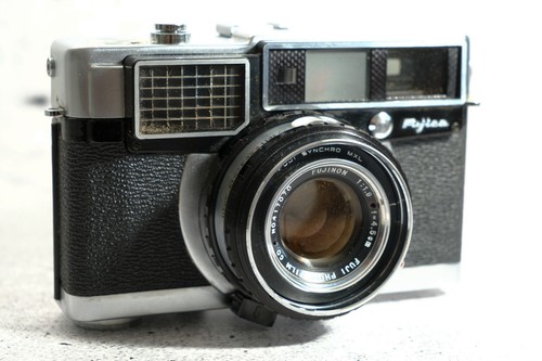 Fujica die erste - fujica,