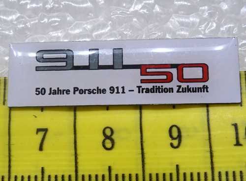 Porsche 911 - ⭐️⭐️⭐️,