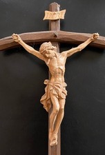 Alter Christus am Kreuz Holz