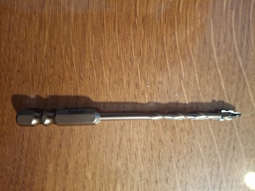 Feinsteinzeugbohrer 5mm