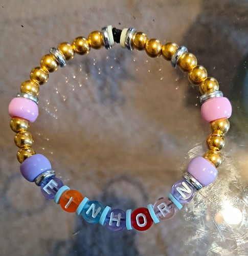 Armband mit buchstabenperlen - armband,