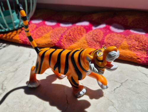Disney aladdin rajah - aladdin,