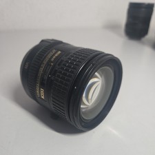 Nikon Nikkor AF-S DX Objektiv
