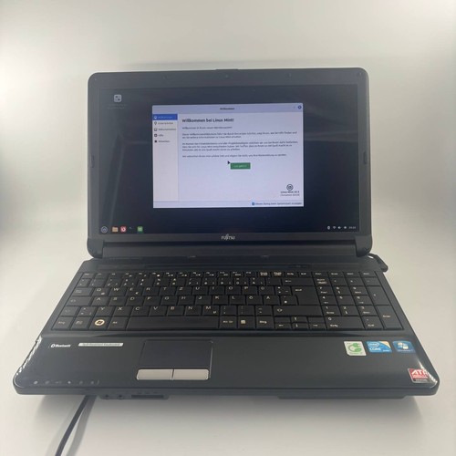 Fujitsu lifebook laptop - 15,6",