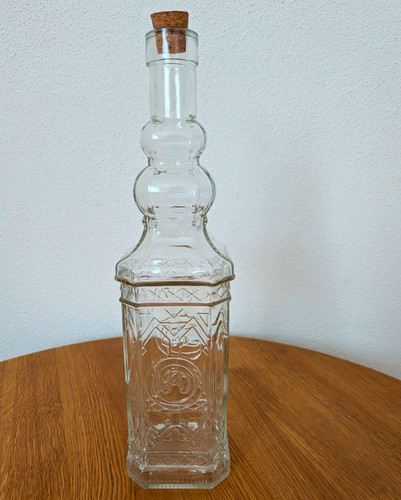 Glasflasche mit korken und - glasflasche,