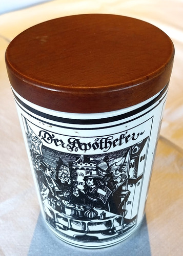 Apotheker dose aus porzellan - dose,