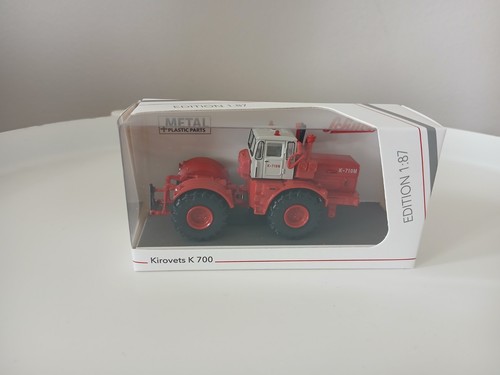 Schuco kirovets 700 maßstab - schuco,