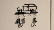 Trabant Kombi Schlüsselhalter Silhouette mit 4 Kolben Geschenkidee Weihnachten