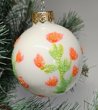 Christmas ball glass hand