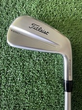 Titleist T250 Eisen 5-PW Stiff