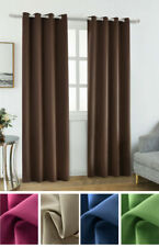 Verdunklungsgardine Ösen