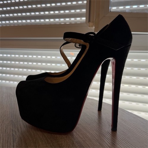 Christian louboutin pumps - louboutin,
