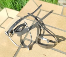 Sporen mit Lederriemchen