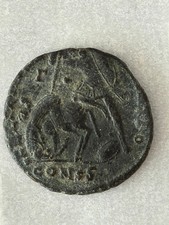 Römer Bronze: CONSTANTIUS II