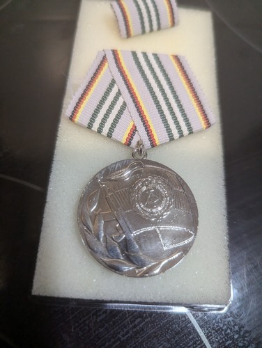 Nva jahre nationale - 30,