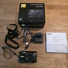 Nikon Coolpix S5300 16,8 MP Digitalkamera Kamera WIFI 8 Fach optischer Zoom TOP