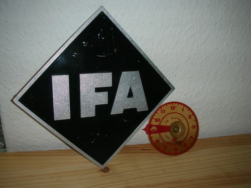 Schönes altes ifa schild wohl - altes,