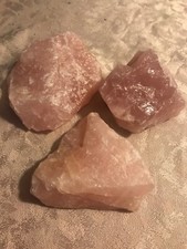 3 Stück Rosenquarz, Mineralien, Heilsteine, ca. 2 x jeweils 210 g u. 1 x 260 g