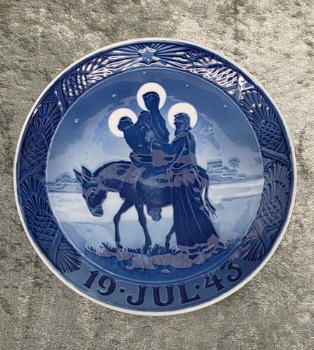 Royal copenhagen - royal,