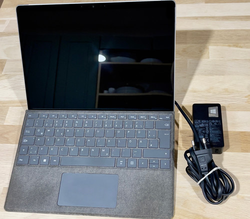 Microsoft surface pro - 8, 13"