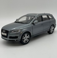 Kyosho 09221 Audi Q7 SUV Geländewagen in silbergrau, OVP, 1:18, D017