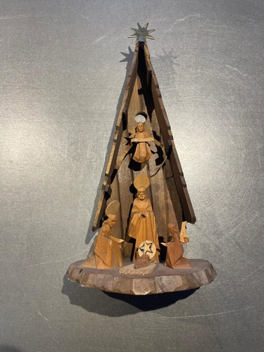 Alte weihnachtskrippe aus holz - alte,