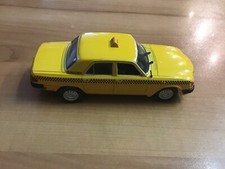 Russische Spielzeug Auto  GAZ 3110  1/43 in guten gebrauchten Zustand 