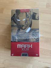 Hot Toys Iron Man Mark XLII