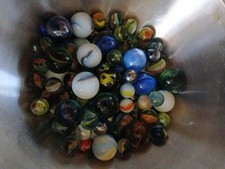 verschiedene Murmeln, kunterbunt,  knapp 950 Gramm