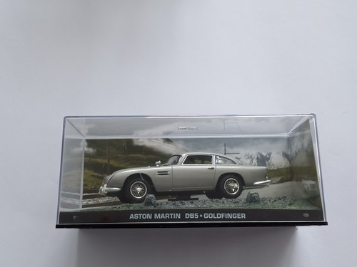 James bond modellauto - james,