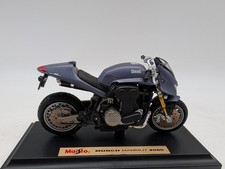 Maisto 1:18 Münch Mammut 2000
