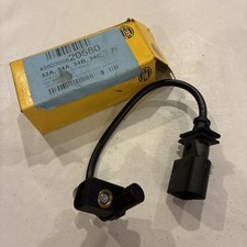 Neu . Hella 6PU 013 122-041