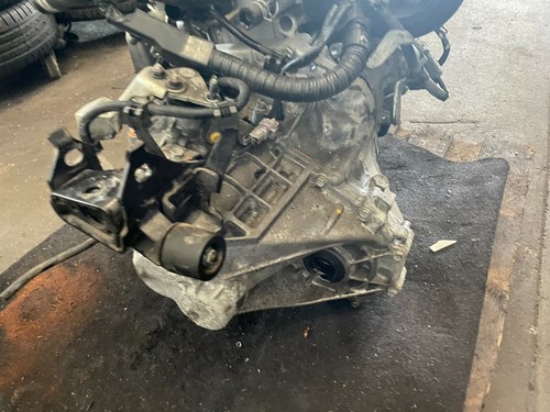 Toyota yaris vvt i - yaris, p9