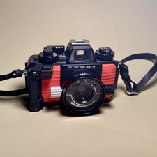 Nikon Nikonos V rot + 28mm