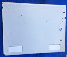 Abschließbarer kommerzieller Schlüsselschrank zur Wandmontage - 21 Haken - 380 mm x 305 mm x 57 mm