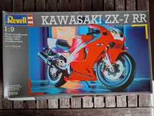 Kawasaki ZX-7RR | Revell | Nr