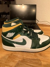 Air Jordan 1 MID in Mint