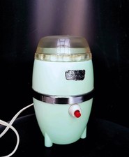 Space age kaffeemühle - space,