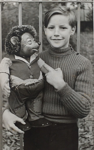 Historisches foto junge mit - ,