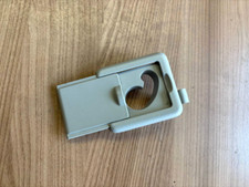 Halteöse Trennnetz rechts VW Passat 3C VW Touran Öse Hellgrau 1T0861304K