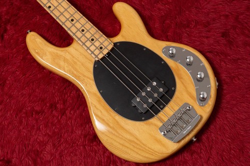 Ernie ball music man - ernie,