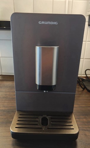 Kaffeevollautomat - ,