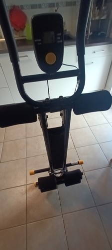 Bauchtrainer