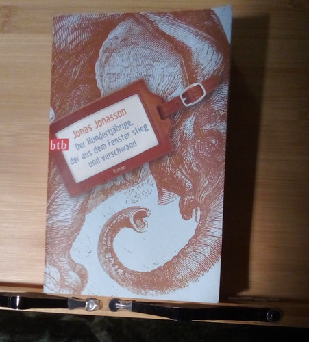 Der hundertjährige aus - der,