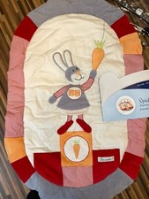 Spielbogen mit Krabbeldecken von Sterntaler