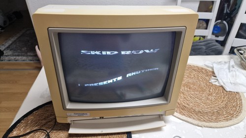 Commodore 1084s farbmonitor - 1084s-d2,
